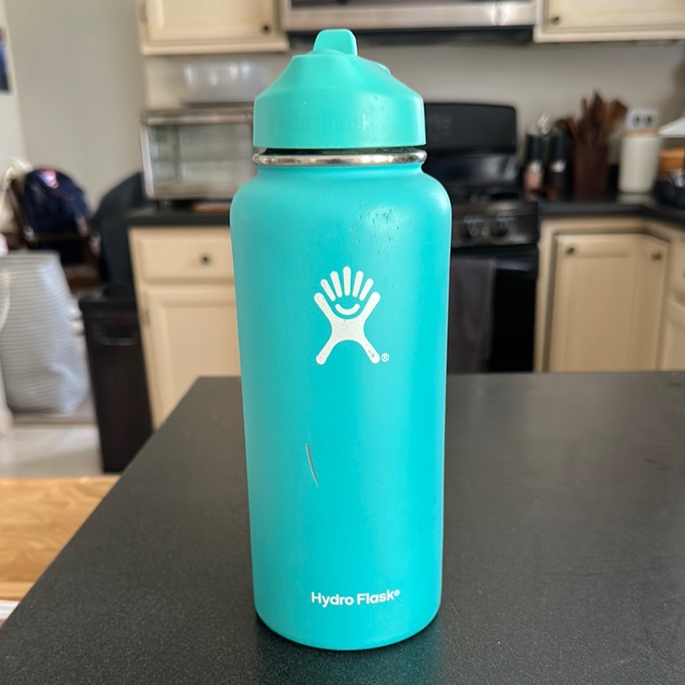 Hydro Flask Teal Water Bottle